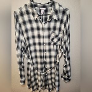 Isabel maternity lightweight flannel top